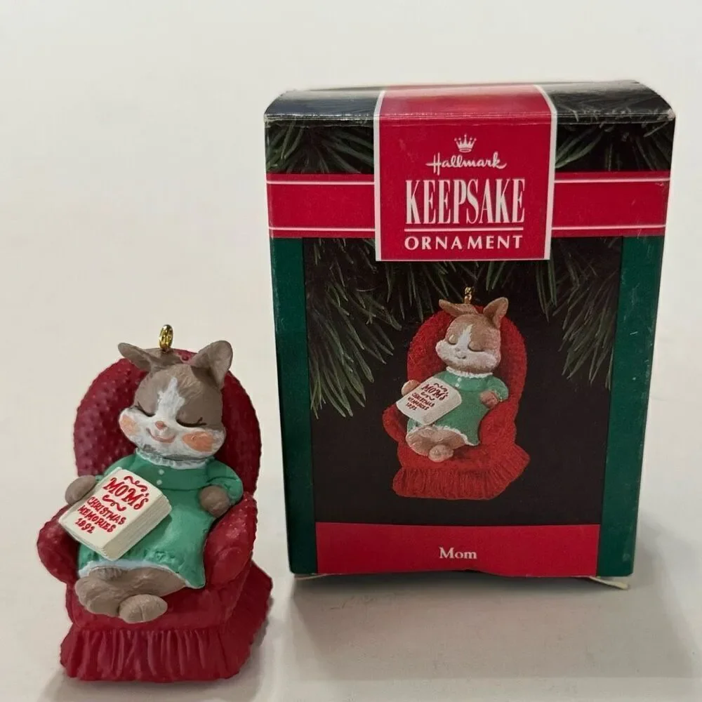 HALLMARK KEEPSAKE CHRISTMAS ORNAMENT IN BOX  ORNAMENT MOM 1992 MOTHER RABBIT